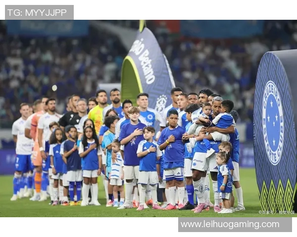 友谊赛精彩回顾那不勒斯点球大战险胜巴黎圣日耳曼