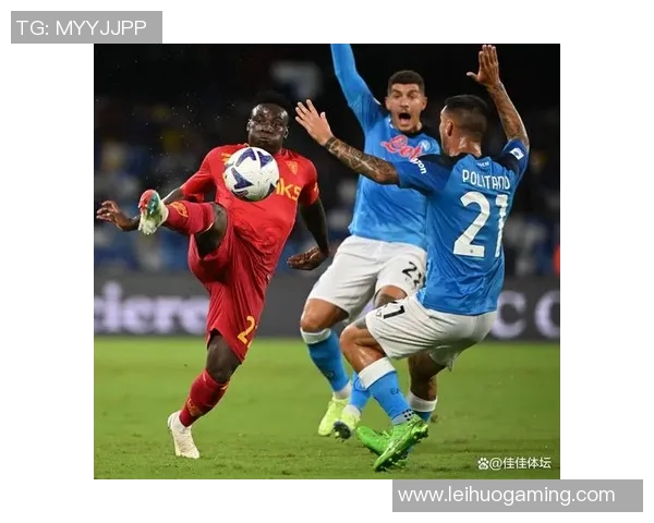 足总杯精彩对决那不勒斯与利物浦战平神扑瞬间引发全场热烈反响